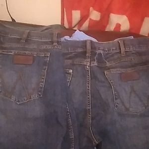 2 size 40 waist 30 length Wrangler jeans in very brand new condition